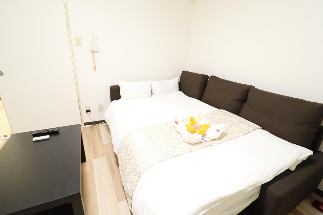 Court Saiwaicho Appartamento